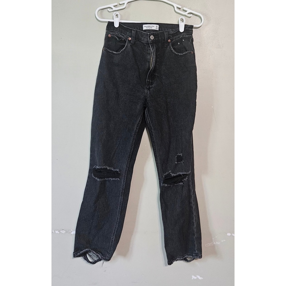 Abercrombie & Fitch The ankle Straight Ultra High Rise Distressed Jeans 26/2 R